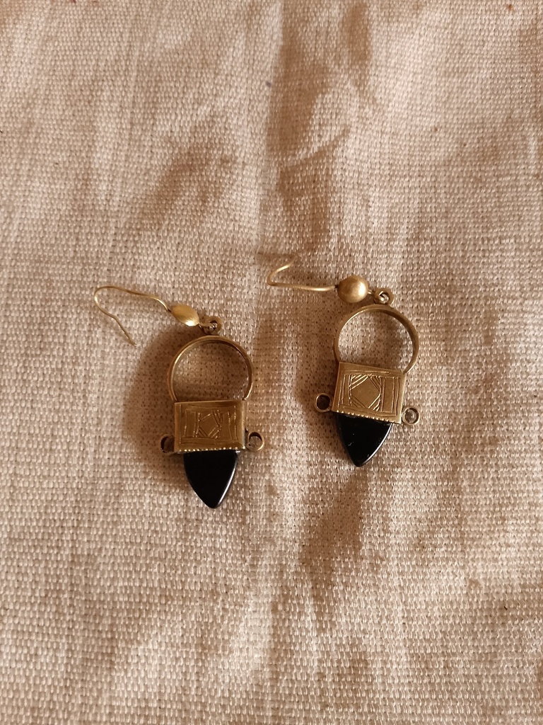 Boucles d'Oreilles en Bronze avec Pierre Naturelle