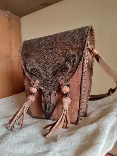 Sac en Cuir Naturel Tête de Lézard