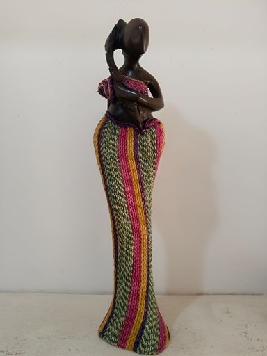 Femme Africaine en Bois Ébène Habillée en Raphia